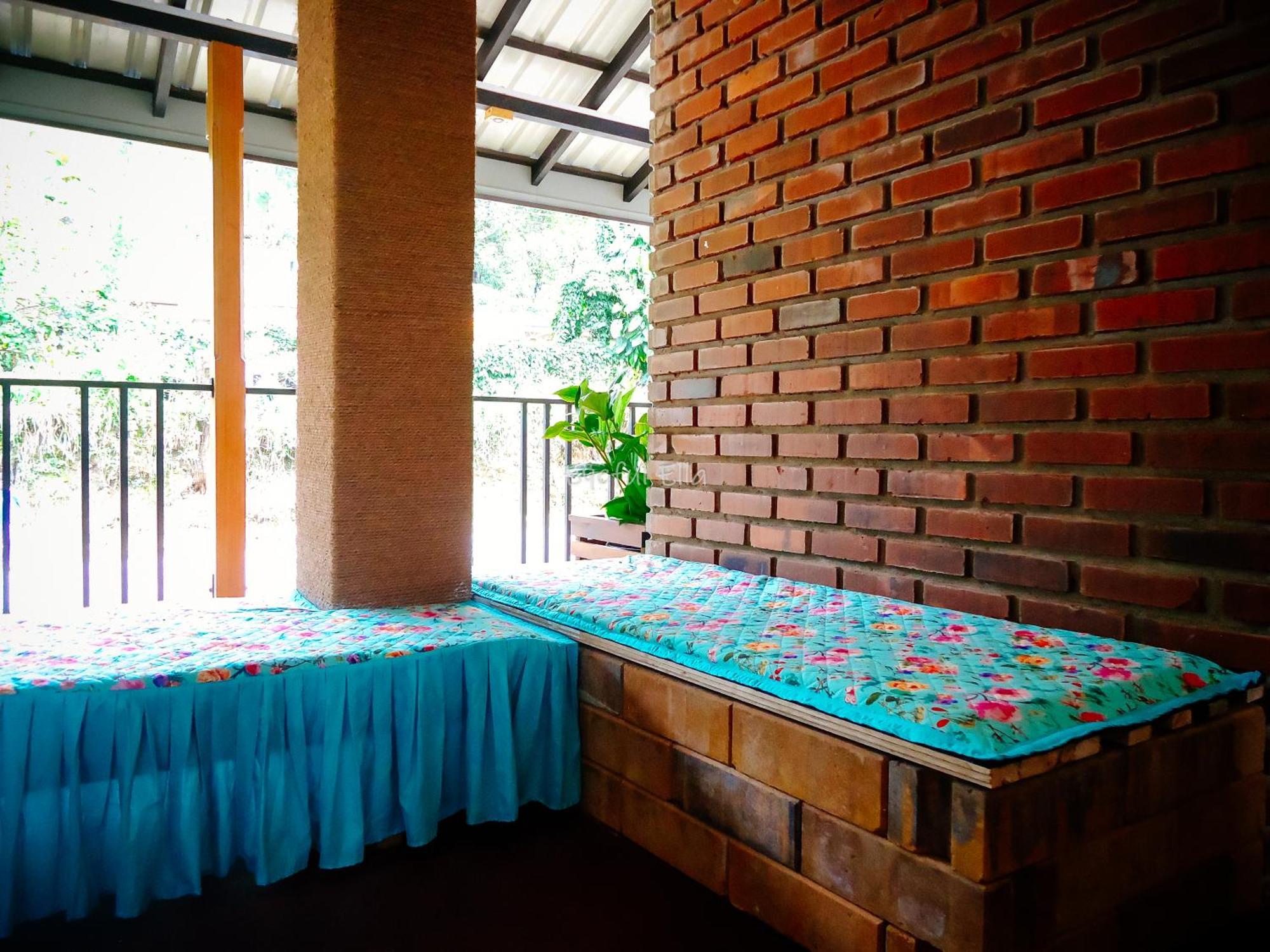 Eyeful Ella Hotel Luaran gambar